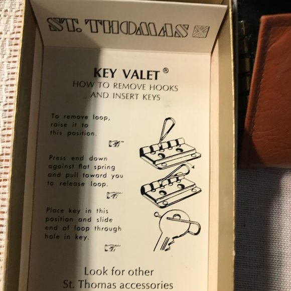 NIB VINTAGE  Key Holder   Genuine COwhide LEather - Picture 2 of 6